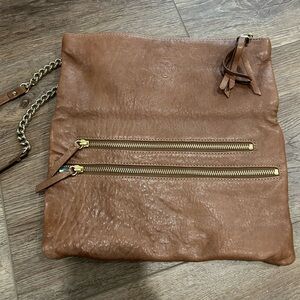 NEW Stella and Dot waverly leather crossbody/clutch/ satchel. Brown/gold.